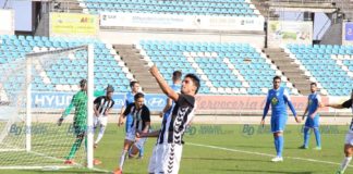 El Badajoz confirma la no continuidad de Álex Herrera