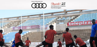 Gran ambiente en el entreno a puerta abierta del Badajoz