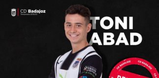 Toni Abad ilusiona a la afición con su renovación
