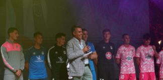 Feverstone lava la cara al Badajoz