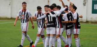 El CD Badajoz DH Juvenil celebra un gol frente al Mostoles