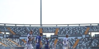 El Badajoz saca un empate que no satisface a nadie