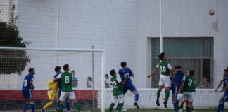 Al Badajoz se le da mejor con la luz encendida