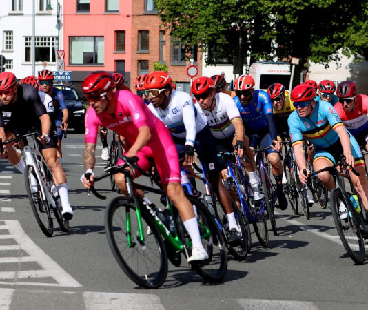 Badajoz pedalea por la inclusión con el Critérium Fundación CB ‘Rubén Tanco’