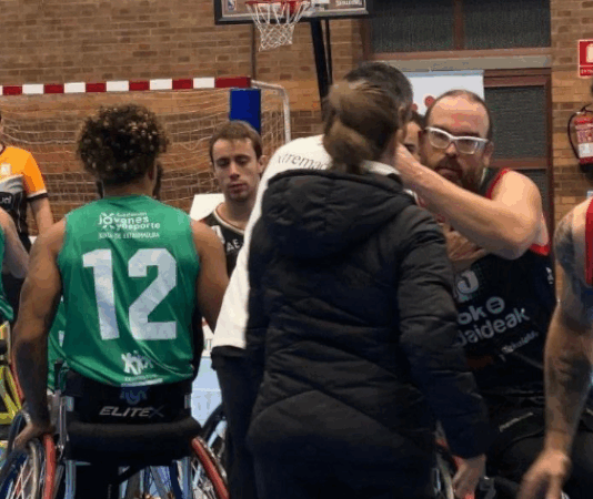 Mideba compite ante Bidaideak pese a los contratiempos