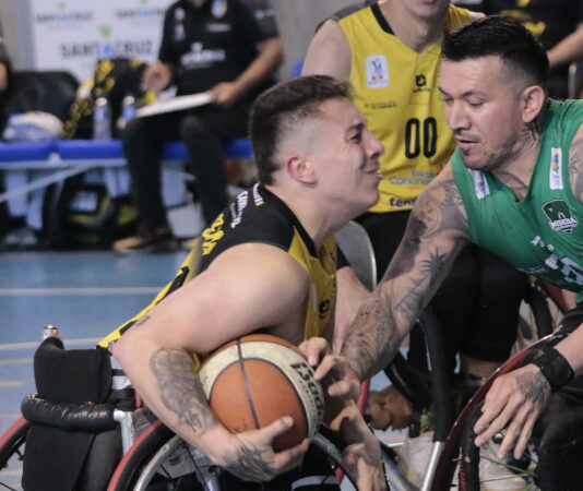 El Mideba arrolla en Tenerife y arranca la segunda vuelta con firmeza