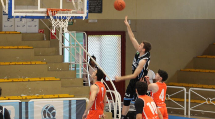 Exhibición coral del baloncesto pacense en Primera Nacional