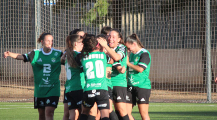 El Sport arrolla al Juan Grande para seguir líder de la competición