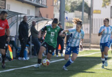 El Sport Extremadura tropieza ante el Málaga pero mantiene el liderato