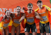 David García Zurita hace historia con España: plata mundial y récord nacional en el 4×400 mixto